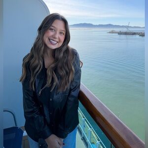 Meet your Posher, Cailynne